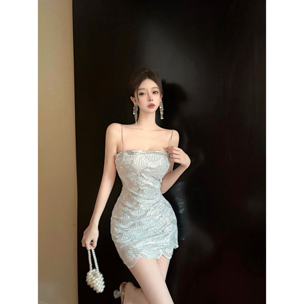 華麗耀眼 女神 甜美閃耀亮片細肩帶小禮服 性感小禮服 平口晚宴服 迷你裙夜店洋裝 銀色性感禮服-細節圖3