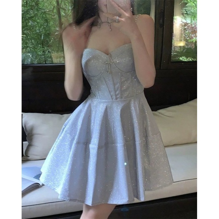韓系 華麗耀眼 超甜美 閃亮金粉 細肩帶魚骨A字小禮服 灰藍色 性感小禮服 生日趴 生日洋裝 夜店洋裝 馬甲-細節圖3