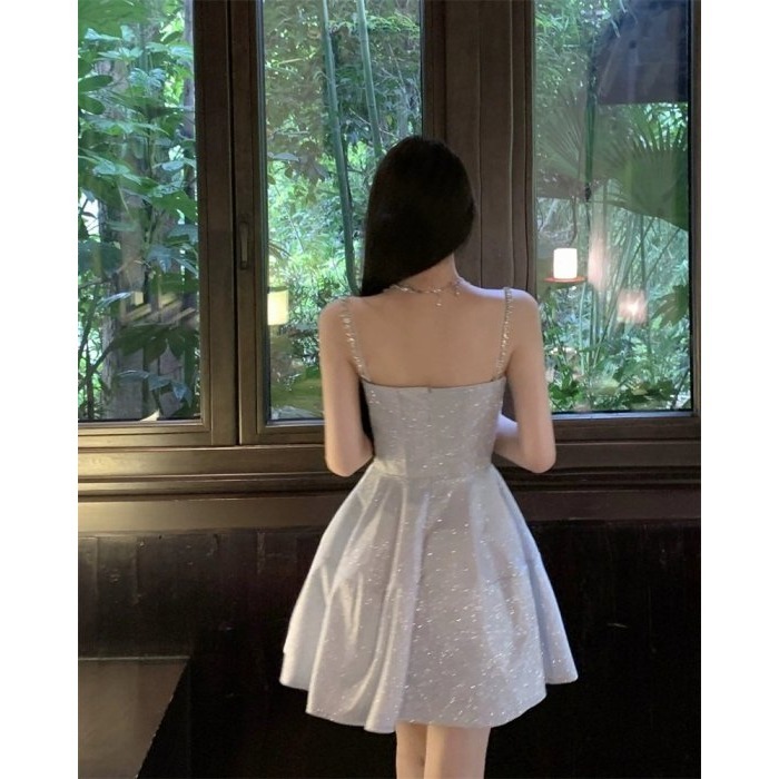 韓系 華麗耀眼 超甜美 閃亮金粉 細肩帶魚骨A字小禮服 灰藍色 性感小禮服 生日趴 生日洋裝 夜店洋裝 馬甲-細節圖5