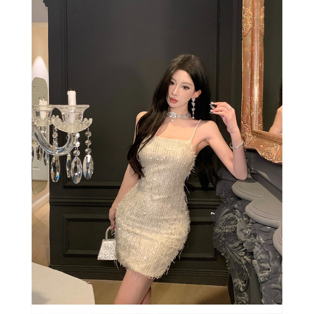 奢華迷人 復古華麗 細肩帶低胸 高質感亮片 閃閃流蘇小禮服 香檳金 合身 包臀 性感洋裝 夜店洋裝 晚宴服 伴娘禮服-細節圖4