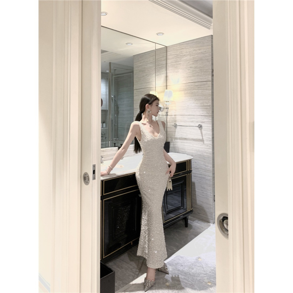 韓系質感 V領無袖亮片唯美魚尾裙 魚尾禮服 亮片長禮服 亮片晚宴服 高雅氣質 白色 黑色 優雅禮服 婚禮禮服 新娘禮服-細節圖3