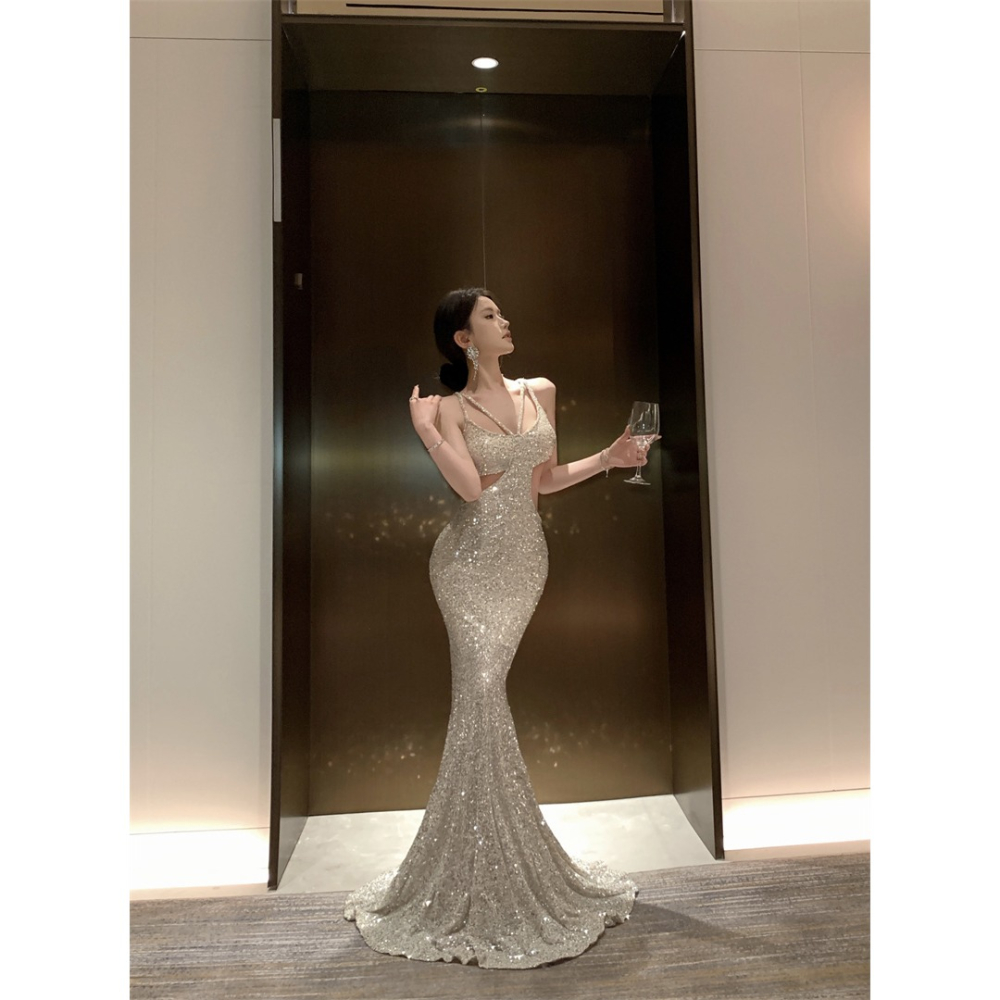 絕美 奢華高雅 細肩帶高貴銀色亮片魚尾長禮服 華麗風 復古 亮片禮服 銀色亮片禮服 新娘禮服 晚宴服 晚禮服 縷空-細節圖7