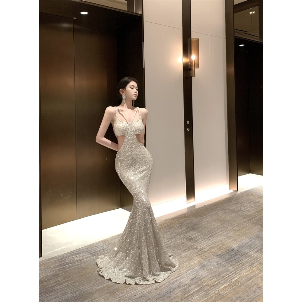 絕美 奢華高雅 細肩帶高貴銀色亮片魚尾長禮服 華麗風 復古 亮片禮服 銀色亮片禮服 新娘禮服 晚宴服 晚禮服 縷空-細節圖8