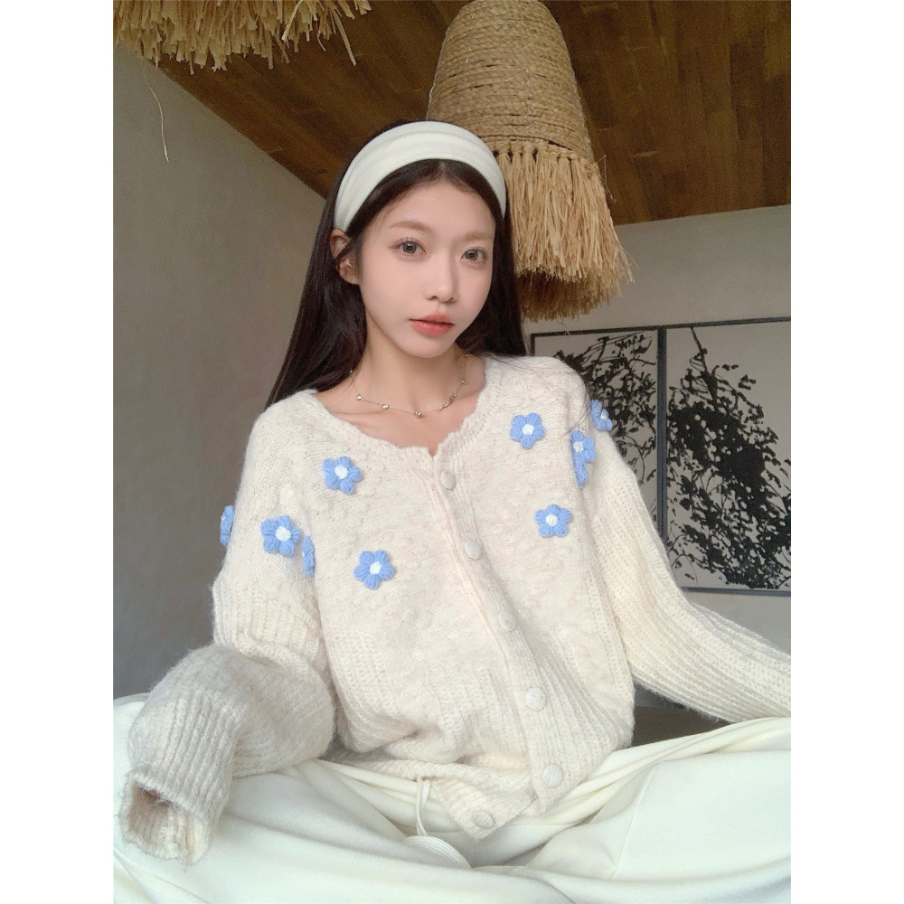 秋冬新品 韓系 可愛搶眼 毛線花花長袖寬版毛衣外套 毛線衣 保暖 溫暖 百搭 寬版毛衣 米白色 基本款-細節圖6
