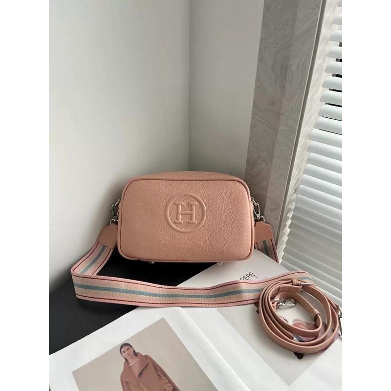 KR 韓國新款頂級真皮牛皮自然摔H鋼印字母大容量相機包-細節圖9