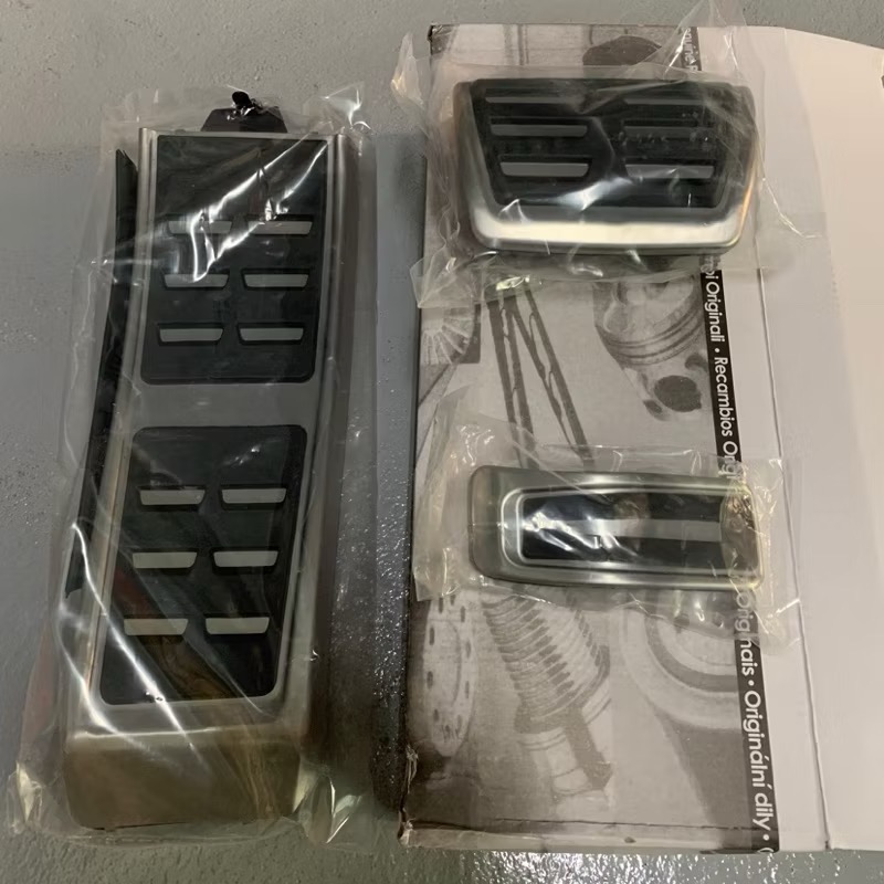 Audi 奧迪 三件式金屬式油門+煞車+休息踏板 A4 A5 A6 A7 Q5 Q7 Q8-規格圖4