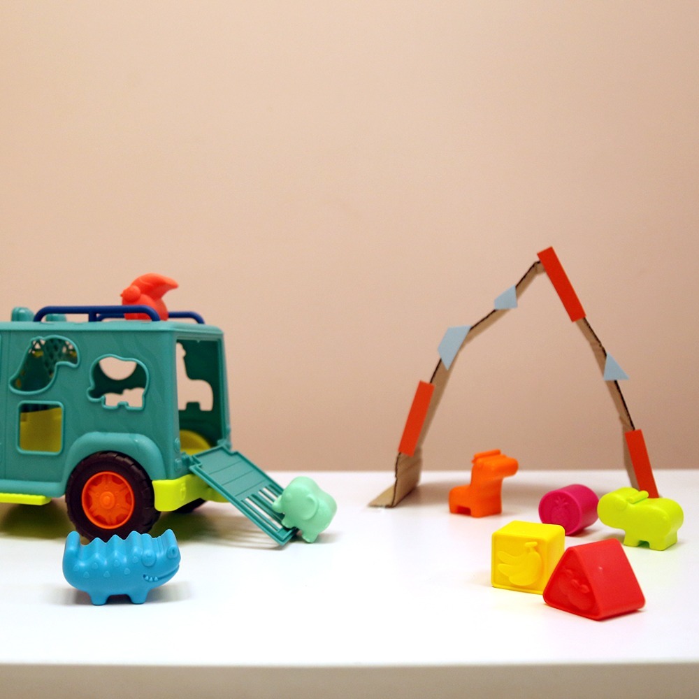 【B.TOYS】 飽胃站生態吉普車-酪梨 玩具車 車車玩具 模型車玩具 兒童玩具-細節圖4