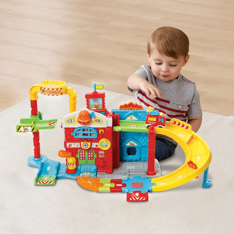 【Vtech】嘟嘟車系列-消防局軌道組｜軌道玩具 軌道車 嘟嘟車 消防車｜兒童玩具-細節圖6