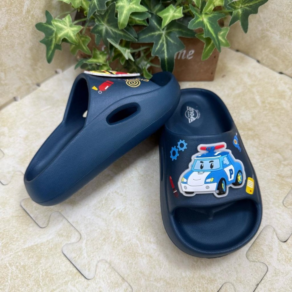 「鞋百貨」台灣製造 兒童拖鞋 兒童防水鞋 雨鞋 tomica poli 波力 室內拖鞋 多美卡-細節圖6