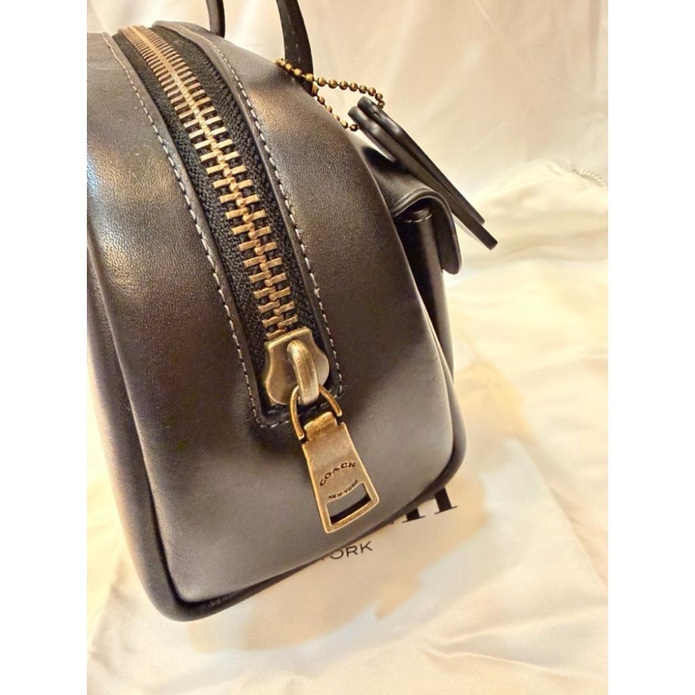 👜 Coach Runway 走秀系列｜Twin Pocket 雙口袋包-細節圖9