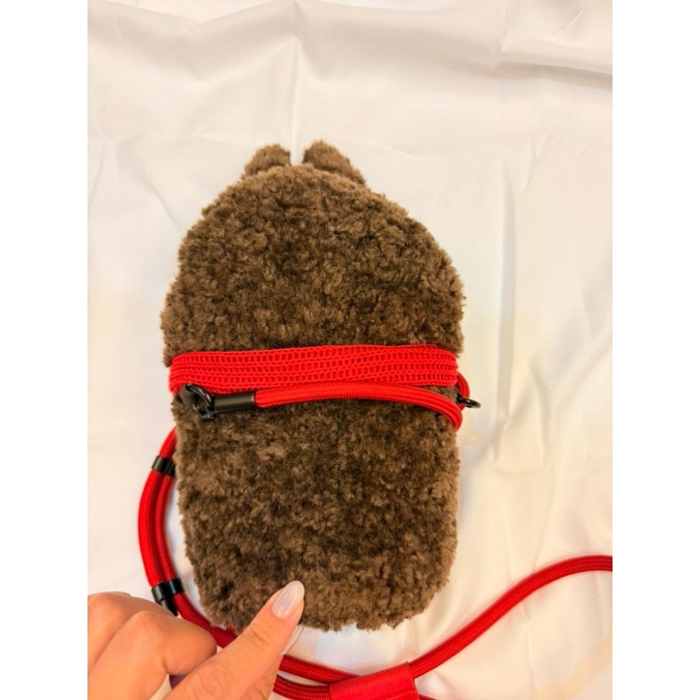💫【二手良品】POP MART Labubu 毛絨小包｜咖啡系軟毛款｜拉鍊收納・療癒感滿分-細節圖4