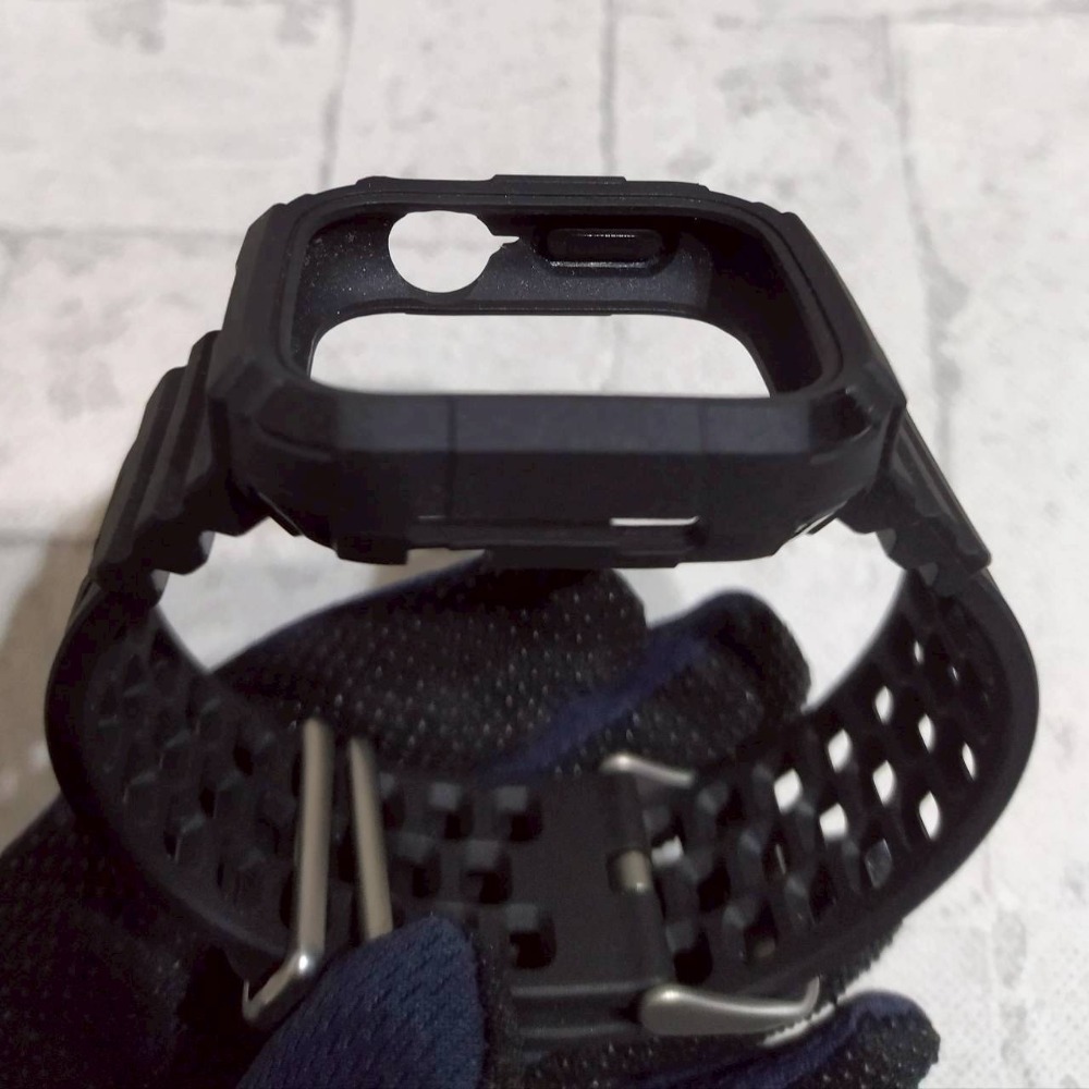 免費贈送【家德小舖】不知名的智慧手錶 錶帶 錶框 黑色 全新 保護殼 保護套 高質感 智能 運動 防摔錶帶 一體錶帶-細節圖2