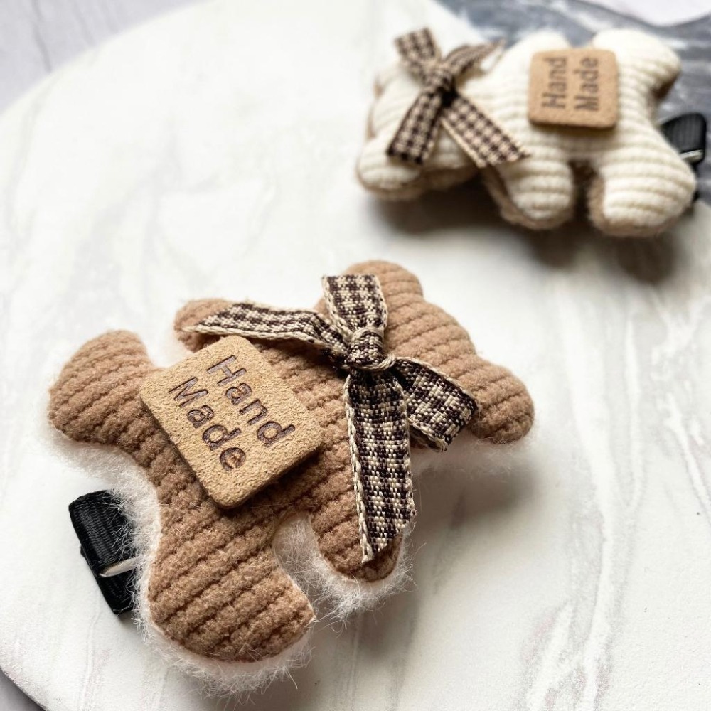 🔥菲雪飾品🔥可愛蝴蝶結 瀏海夾 髮飾 毛絨 小熊 邊夾 髮夾(共2色)-細節圖3