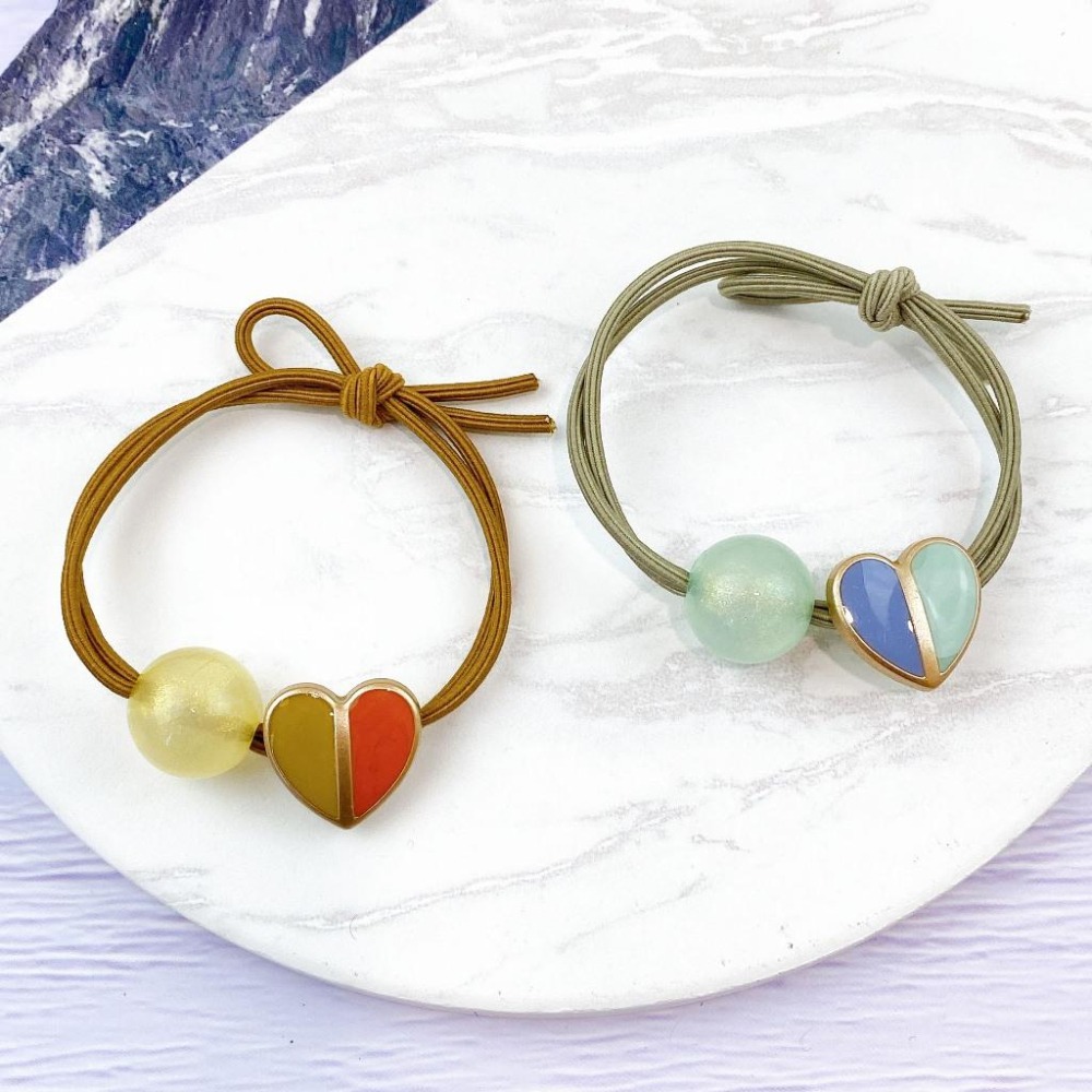 🔥菲雪飾品🔥撞色 愛心 糖果色 珠珠球 綁馬尾 雙層 髮圈 飾品 髮繩 髮飾(共5色)-細節圖2