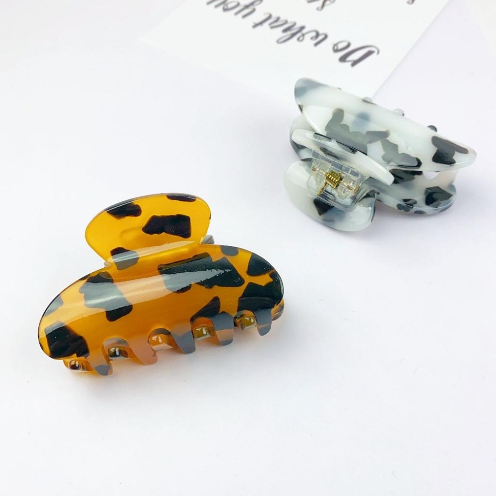 🔥菲雪飾品🔥大理石 豹紋 馬尾夾 髮夾 抓夾 鯊魚夾 髮飾(共3色)-細節圖3