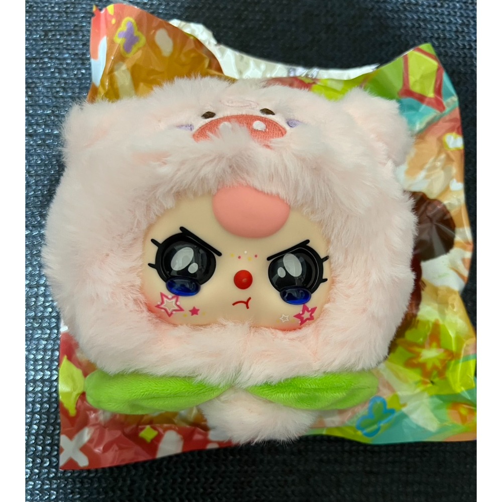 娃三歲（莉莉兔小鎮1代/3代、收納小包、果然寵你、好運福袋、手機掛繩）、晚安小兔（鳶尾）、莉菈吊卡一對-規格圖1