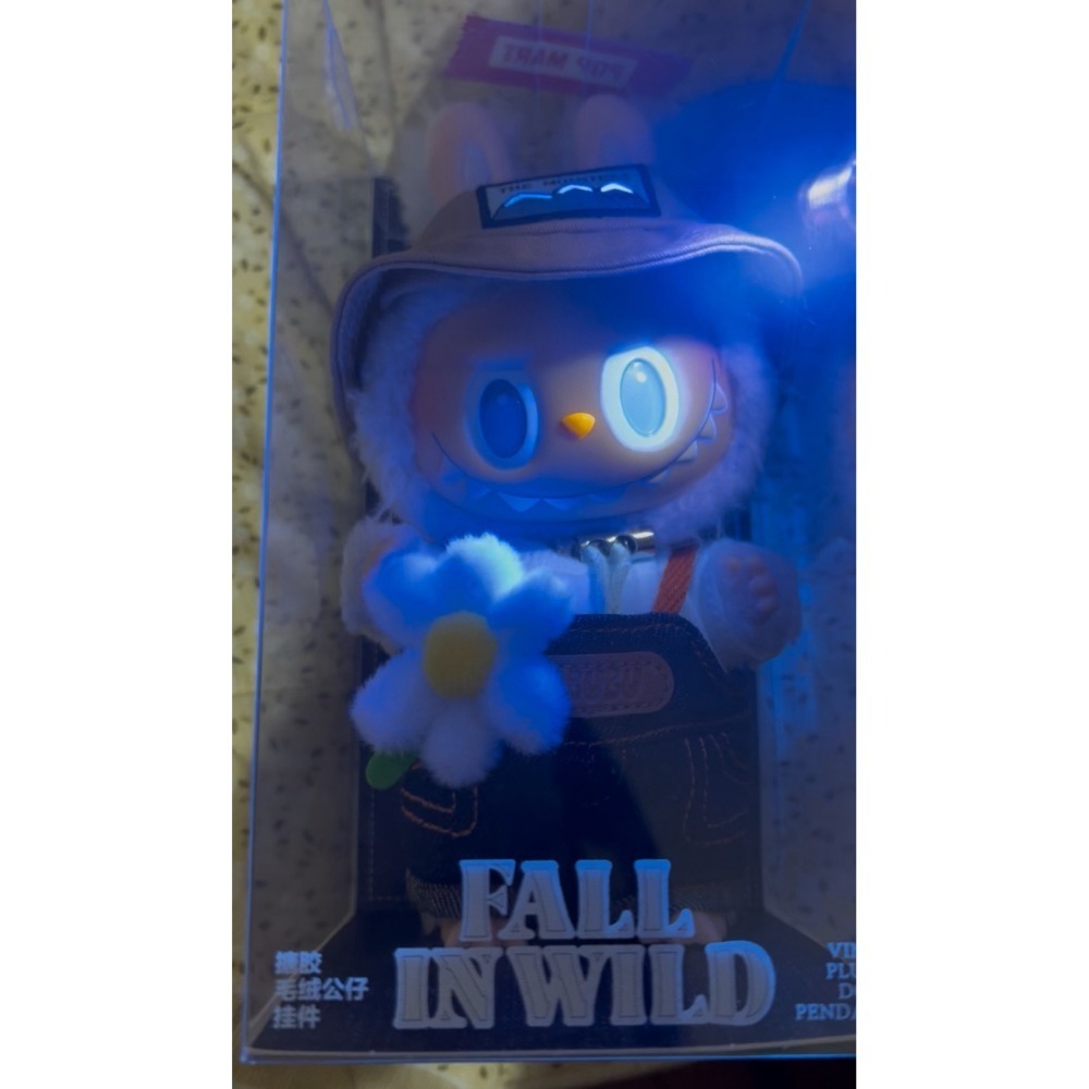 泡泡瑪特 Labubu 小春野-細節圖3