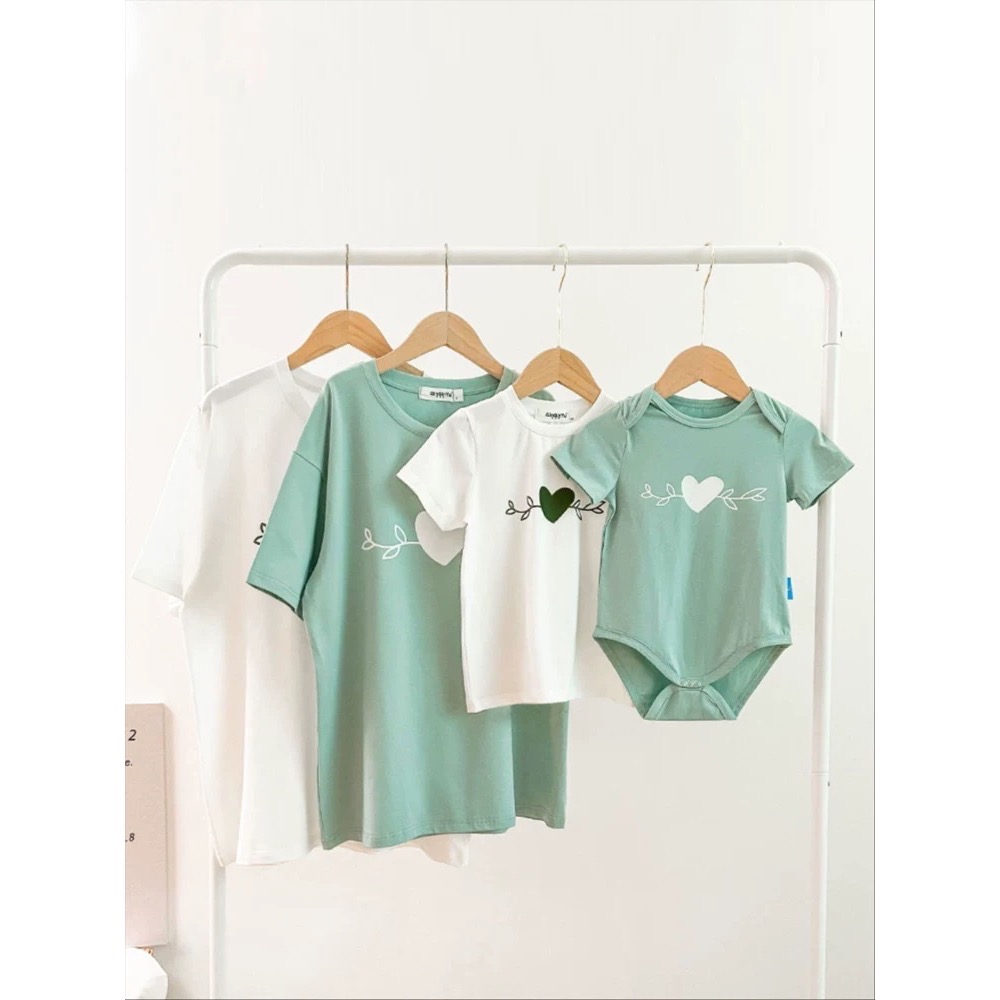 《兒童》愛心藤蔓T恤✨(一家三口/一家四口）-細節圖2