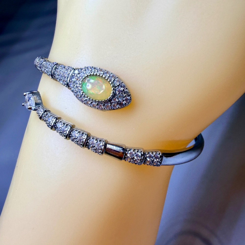 ღ꙼̈貝蒂の城堡ღ꙼̈ 天然 彩歐珀 10月生日石 鈦鋼 手鐲-細節圖8