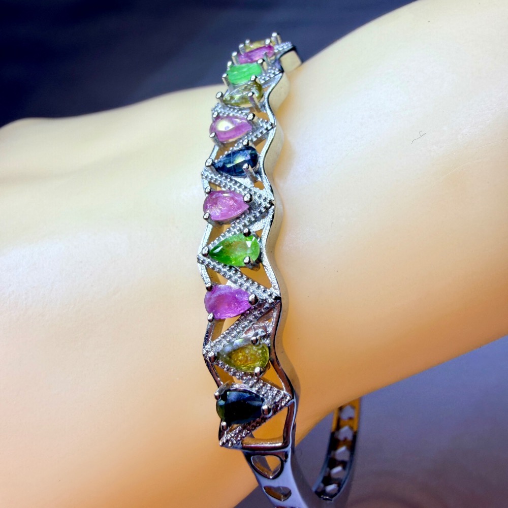 ღ꙼̈貝蒂の城堡ღ꙼̈ 彩碧璽 精工微鑲 鈦鋼材質 手鐲-細節圖3