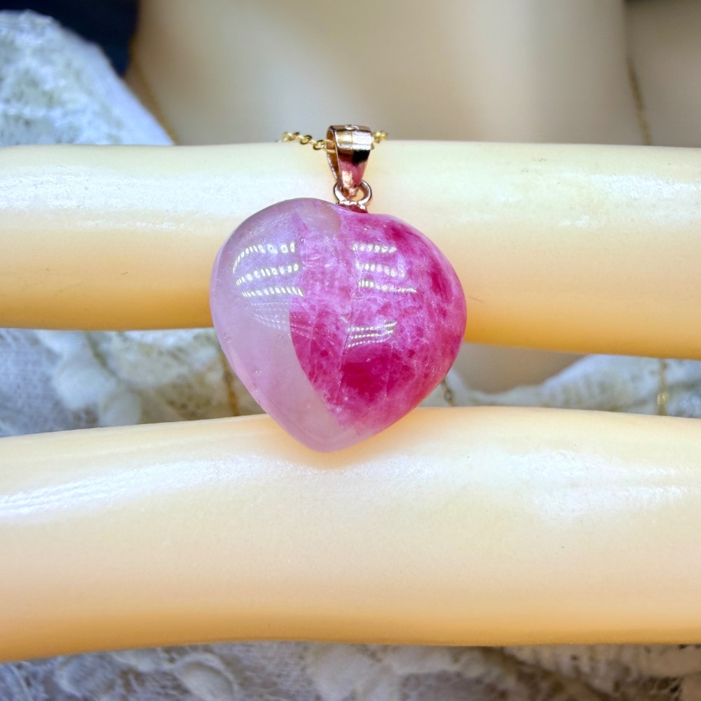 ღ꙼̈貝蒂の城堡ღ꙼̈ 薔薇輝 玉化 櫻花雨 愛心S925純銀 吊墜-細節圖9