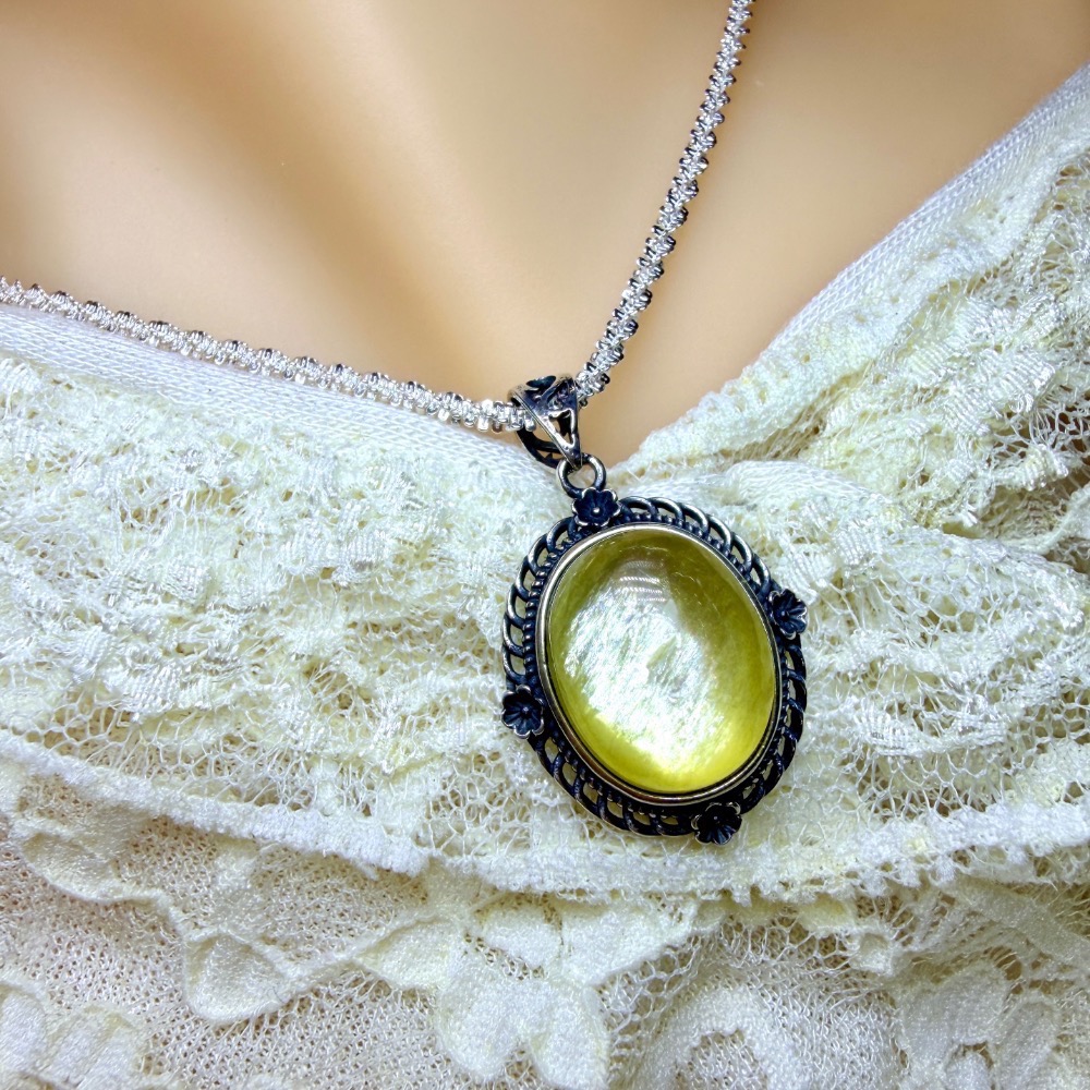 ღ꙼̈貝蒂の城堡ღ꙼̈ 黃金鋰雲母 金祖母晶 S925純銀 吊墜-細節圖2