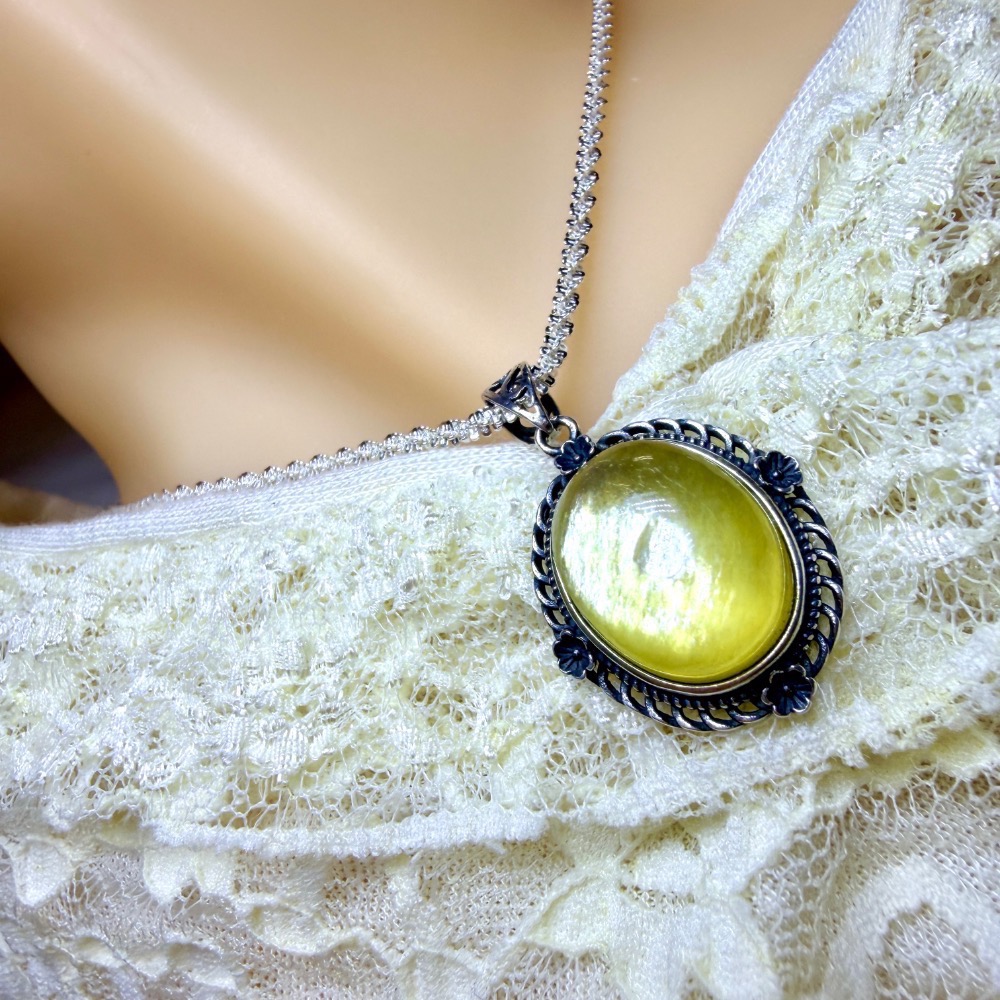 ღ꙼̈貝蒂の城堡ღ꙼̈ 黃金鋰雲母 金祖母晶 S925純銀 吊墜-細節圖3