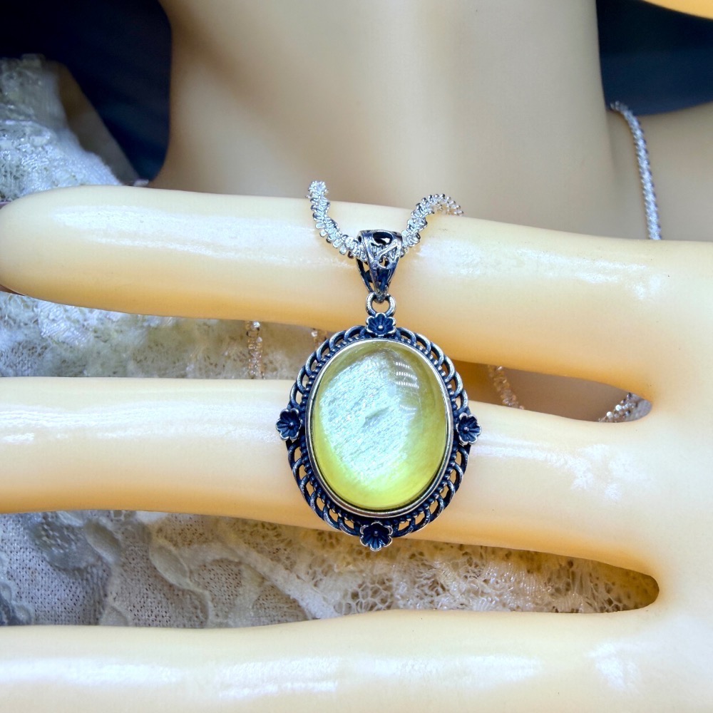 ღ꙼̈貝蒂の城堡ღ꙼̈ 黃金鋰雲母 金祖母晶 S925純銀 吊墜-細節圖5