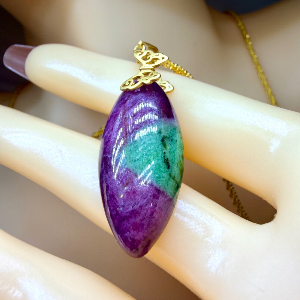 ღ꙼̈貝蒂の城堡ღ꙼̈ 坦桑尼亞 原礦 紅綠寶 S925純銀 吊墜-細節圖3