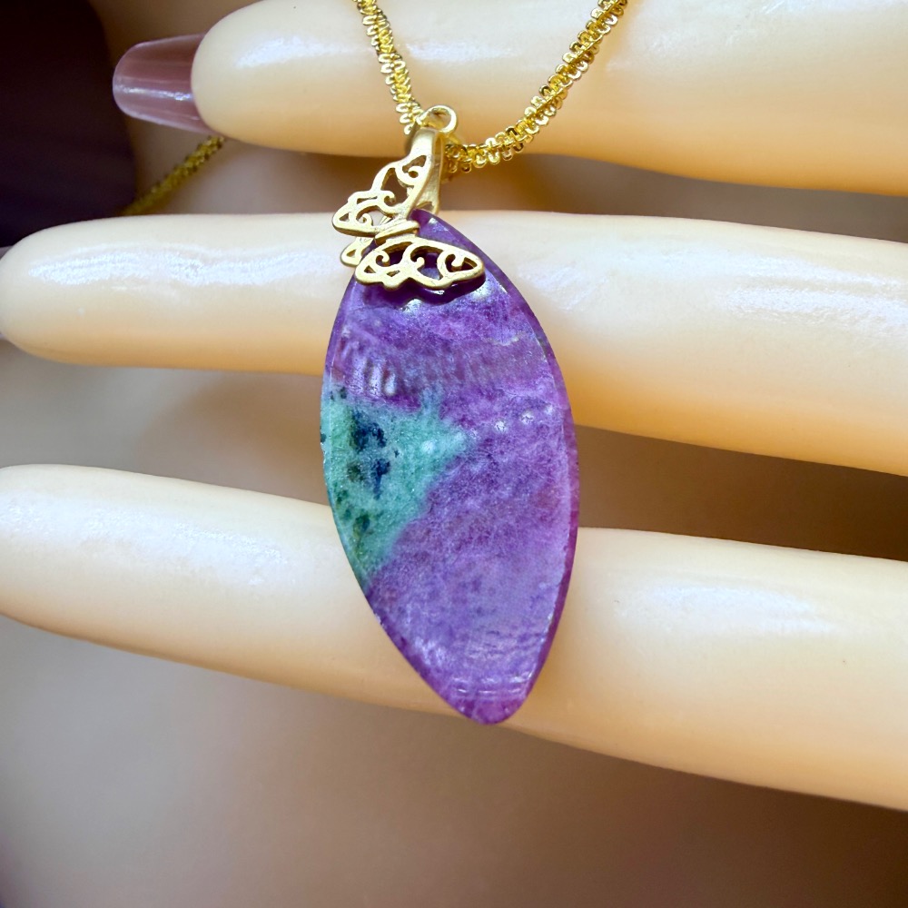 ღ꙼̈貝蒂の城堡ღ꙼̈ 坦桑尼亞 原礦 紅綠寶 S925純銀 吊墜-細節圖6