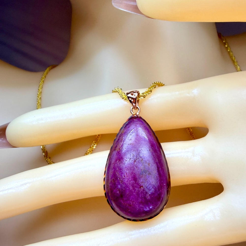 ღ꙼̈貝蒂の城堡ღ꙼̈ 坦桑尼亞 原礦 紅綠寶 S925純銀 吊墜-細節圖2