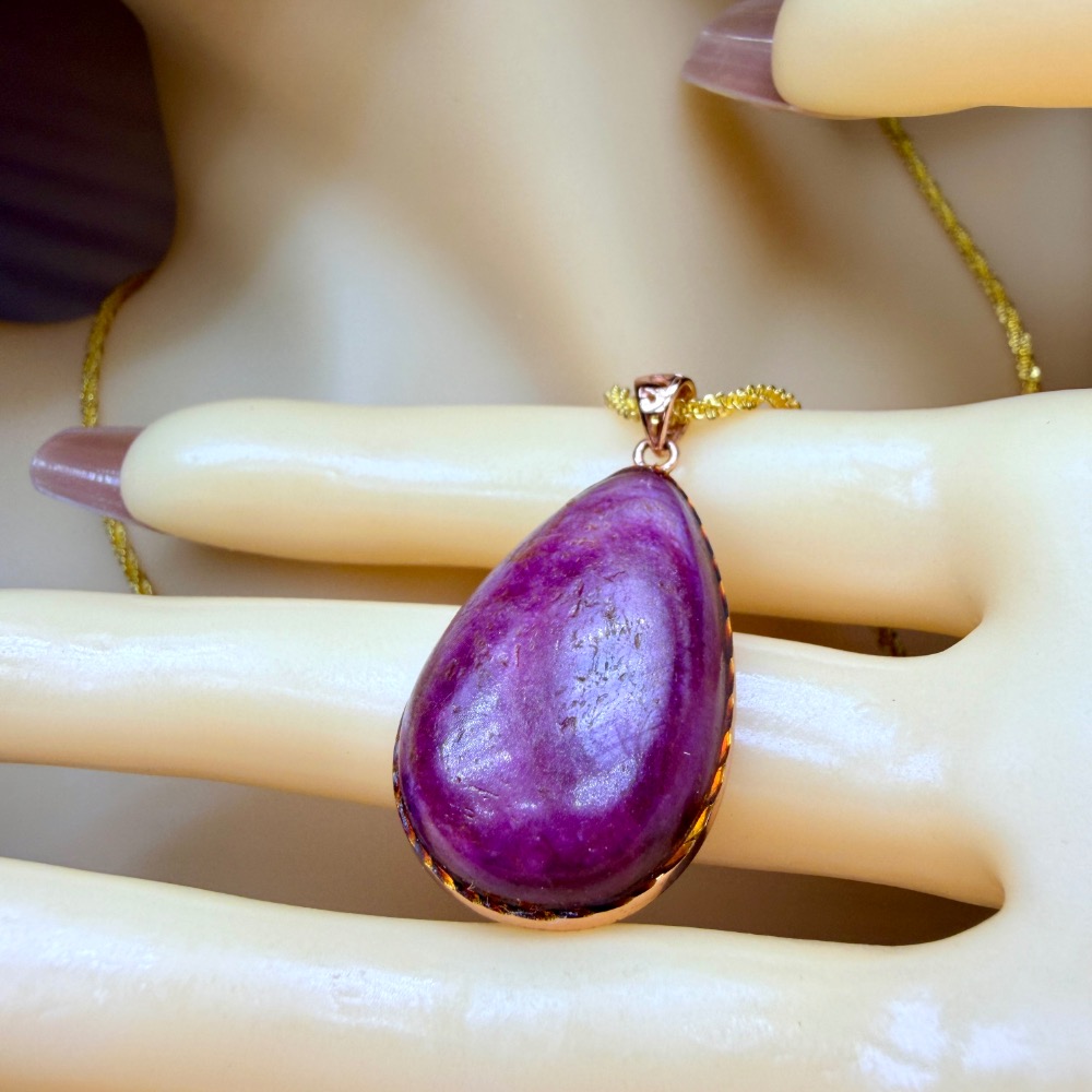 ღ꙼̈貝蒂の城堡ღ꙼̈ 坦桑尼亞 原礦 紅綠寶 S925純銀 吊墜-細節圖3