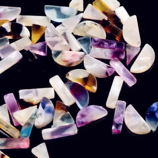 現貨｜ 彩色松石 天然石長方 幾何 三角 半圓 美甲飾品 Maya老師愛用 立體切割水晶石 礦物 日本款 石材 素材-細節圖2