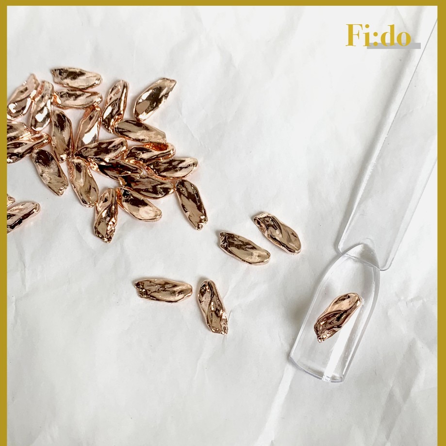 現貨供應｜美甲不規則米粒型 立體感金屬豆豆 立體金屬鑽飾 條狀不規則飾品10入 美甲飾品 美甲鑽飾 米粒飾品-細節圖2