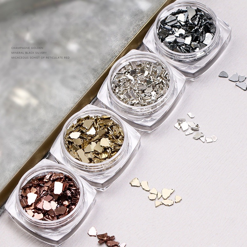 現貨實拍｜ 美甲 金屬岩片 不規則金屬片 超亮反光碎片 美甲新款飾品 裝飾 雲母岩片 美甲素材 工具 日系 鑽飾-細節圖4
