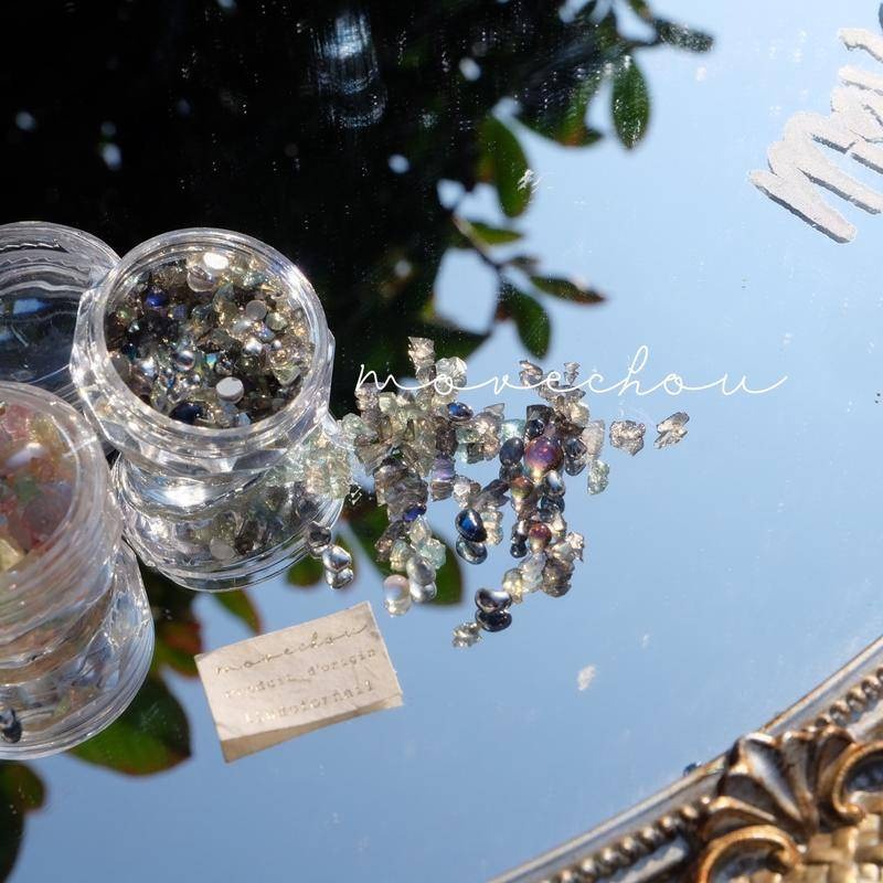 現貨｜ 日韓 美甲 質感復古寶石飾品 綜合混搭色系 碎石 珍珠 人魚珠 玻璃珠 光透素材 小珠珠 不規則珍珠-細節圖8