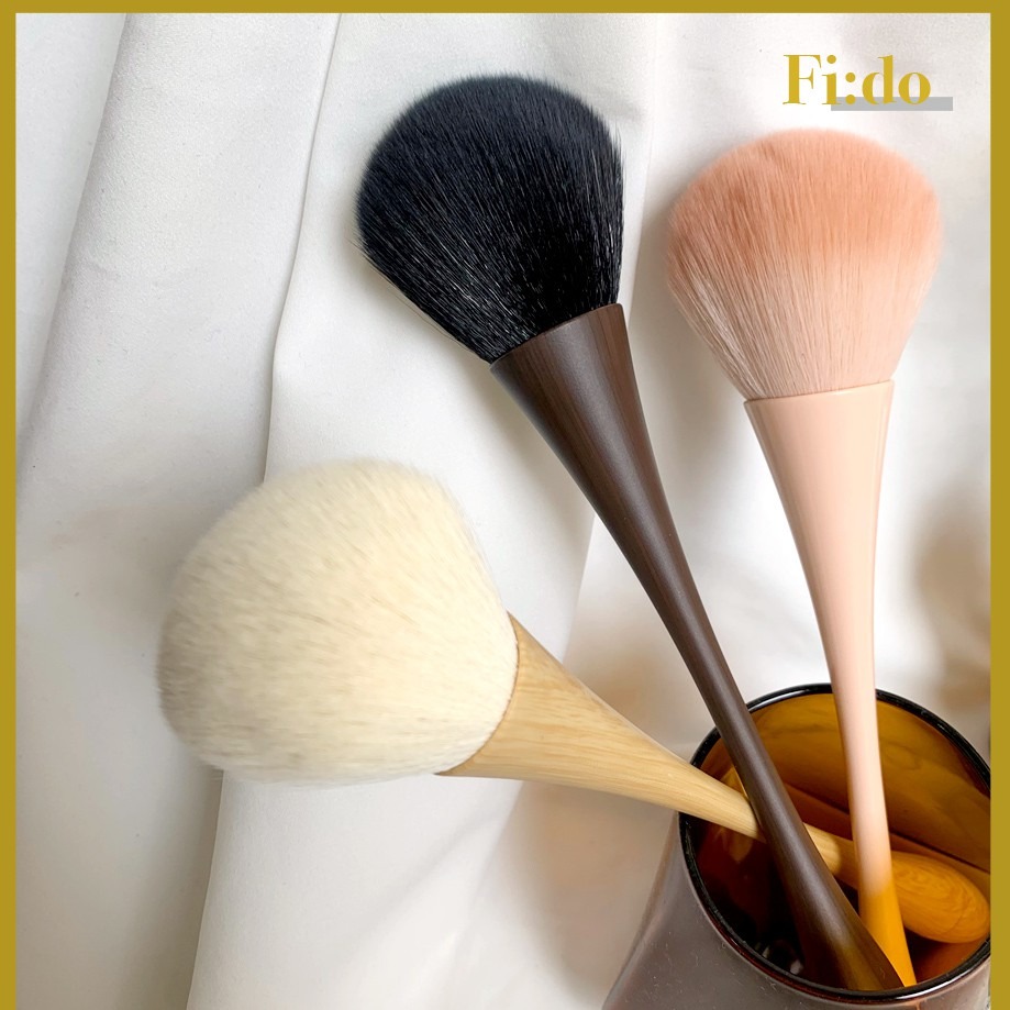 現貨實拍｜簡約風格木桿粉塵刷 美甲餘粉刷 木質細桿澎鬆清潔刷 腮紅刷 化妝刷 刷具 粉底刷 美容刷 美甲 粉塵刷 刷-細節圖2