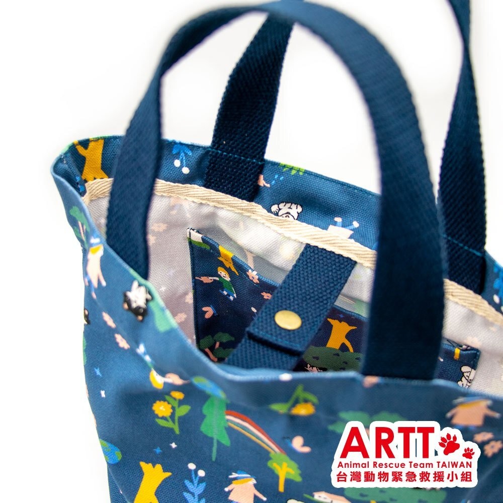 ARTT X 印花樂 inBlooom 圓底小提袋 手提包 便當袋 帆布袋 ARTT台灣動物緊急救援小組 TR台灣鐵道-細節圖3