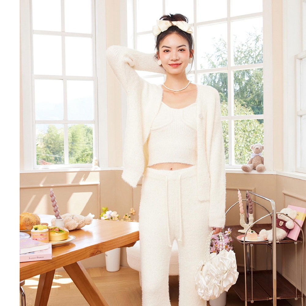 MICISTY 冬季睡衣｜軟綿綿三件套  居家睡衣 冬季睡衣 保暖睡衣 居家服 睡衣套裝 可愛睡衣 甜妹 三件式睡衣-細節圖2