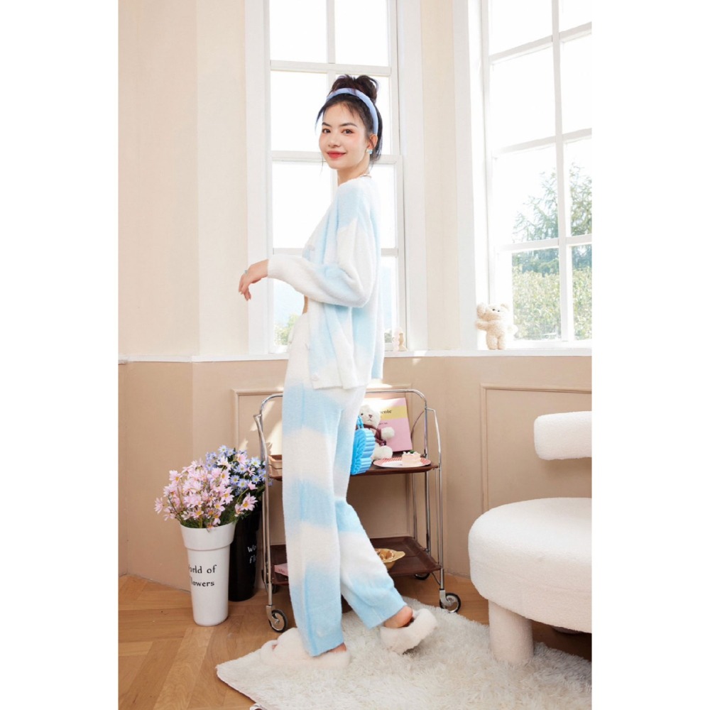 MICISTY 冬季睡衣｜軟綿綿漸變三件套 居家睡衣 冬季睡衣 保暖睡衣 居家服 睡衣套裝 可愛睡衣 甜妹 三件式睡衣-細節圖4