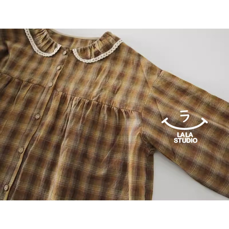 𝕃𝔸𝕃𝔸 𝕊𝕋𝕌𝔻𝕀𝕆 日系花邊娃娃領格子長袖襯衫上衣-細節圖3