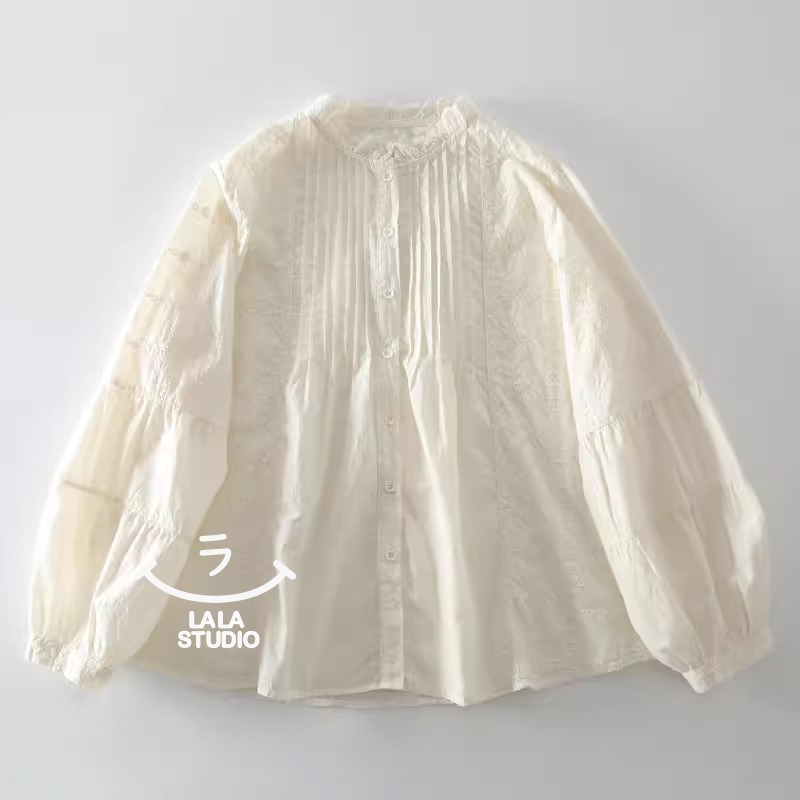 𝕃𝔸𝕃𝔸 𝕊𝕋𝕌𝔻𝕀𝕆 日系圓領蕾絲花邊風琴褶刺繡長袖襯衫上衣  ˚ʚ  3色 ɞ˚-規格圖9