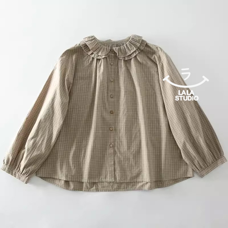 𝕃𝔸𝕃𝔸 𝕊𝕋𝕌𝔻𝕀𝕆 日系甜美雙層蕾絲花邊領細格紋長袖襯衫 ˚ʚ  2色 ɞ˚-規格圖9