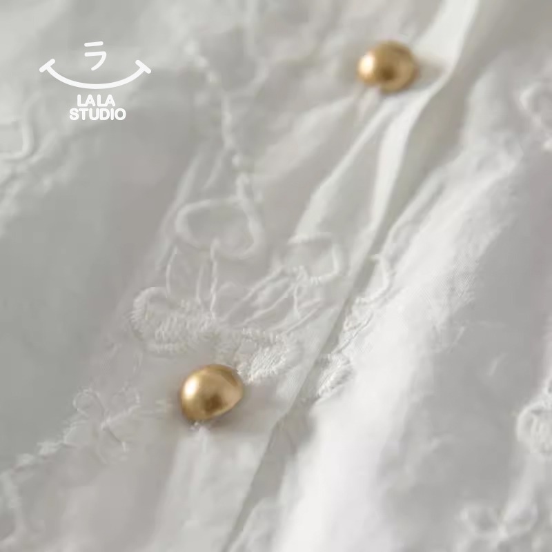 𝕃𝔸𝕃𝔸 𝕊𝕋𝕌𝔻𝕀𝕆 日系圓領蕾絲花邊純棉刺繡長袖襯衫上衣 ˚ʚ  2色 ɞ˚-細節圖5