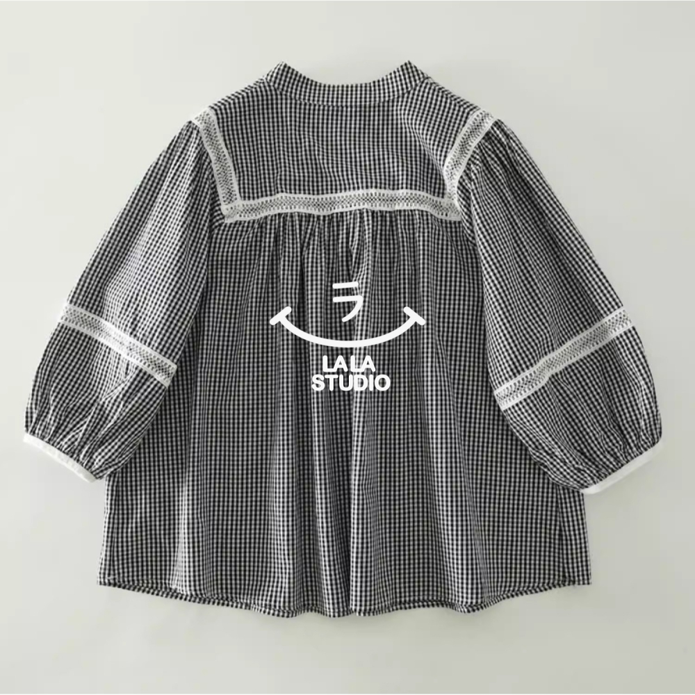 𝕃𝔸𝕃𝔸 𝕊𝕋𝕌𝔻𝕀𝕆 日系立領風琴褶鏤空拼接七分袖長袖襯衫上衣-黑白格-細節圖6