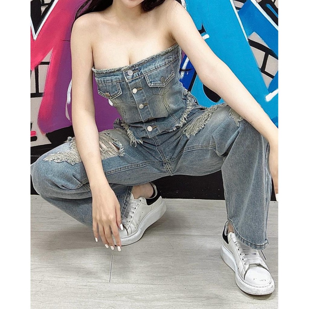 ［Sunlight服飾 馬上出貨✨] 複古懷舊色破洞牛仔褲女夏季高腰寬鬆闊腿褲子抹胸毛邊上衣套裝｜辣妹｜夜店｜出遊|牛仔-細節圖3