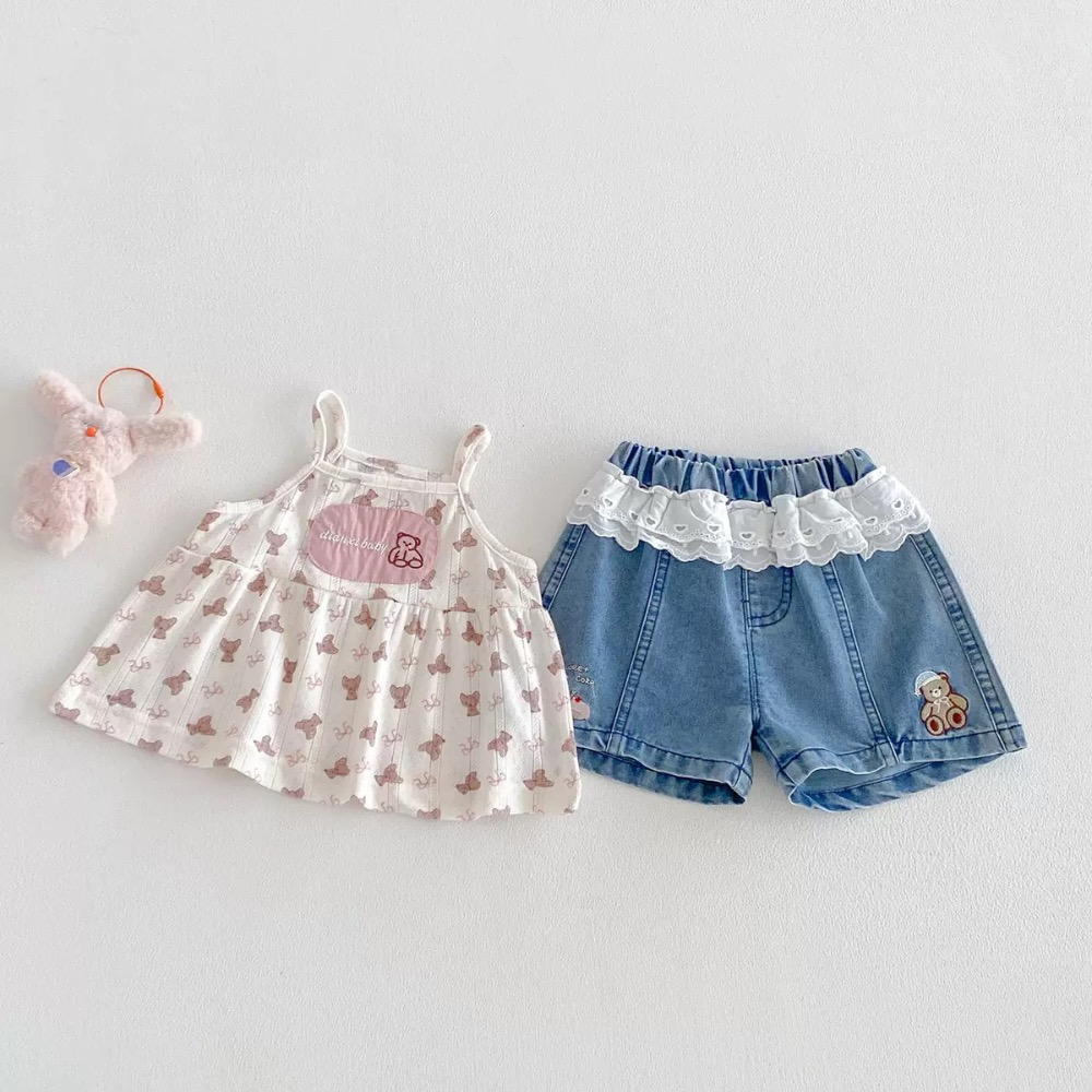 商品: 【 26208║ 🌼2026夏季🌼小熊吊帶上衣+花邊牛仔褲套裝】-細節圖2