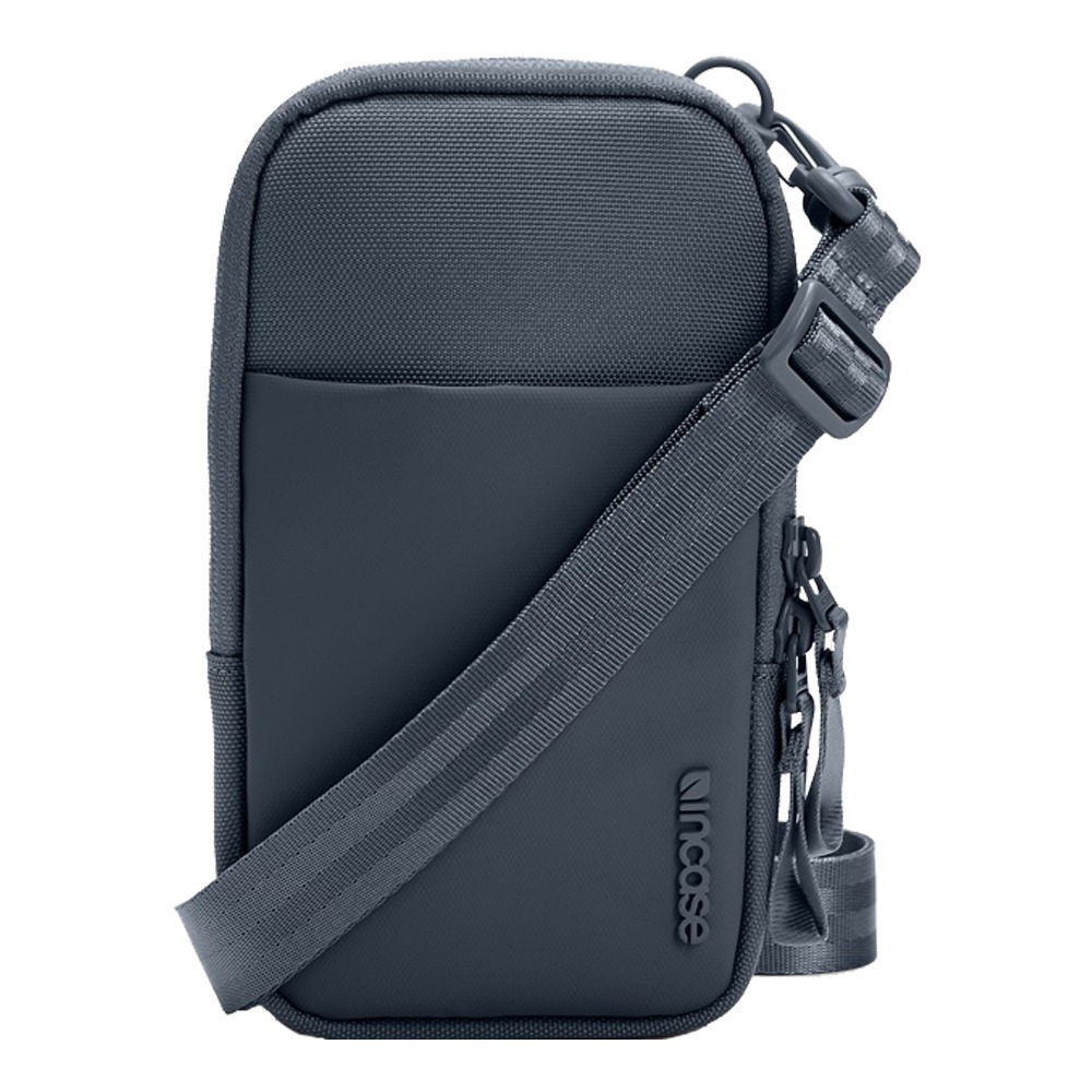 Incase A.R.C. Small Crossbody Bag PU防水塗層 斜背 / 肩背小包 (兩色)-細節圖4