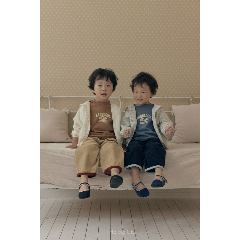 小韓舍✦正韓童裝-The beige-小熊軟糖連帽防風外套-細節圖5