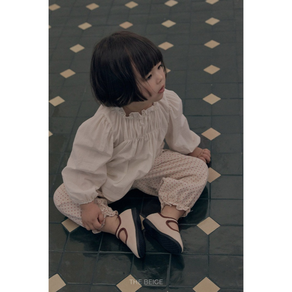 小韓舍✦正韓童裝-The beige-法式小波點束口澎澎褲-細節圖4